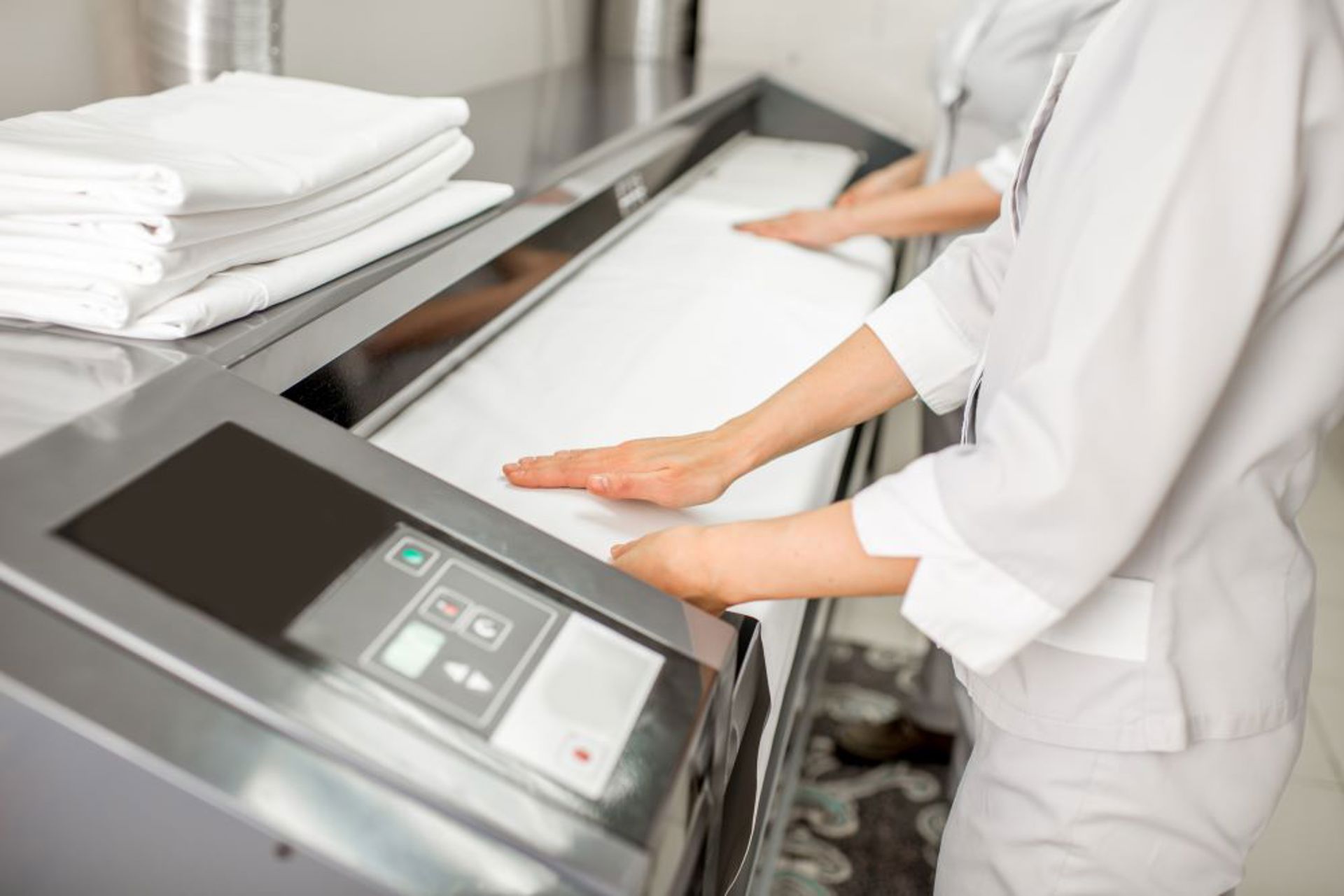 Ironing Shutterstock 1019399524 Resize